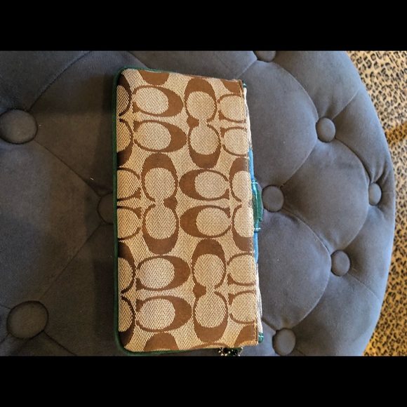 Coach Teal and Green Leather and Suede Wristlet - Picture 3 of 6